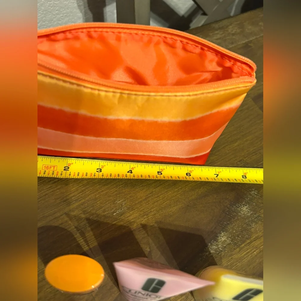 CLINIQUE 5 Piece Set NEW! - Picture 10 of 17